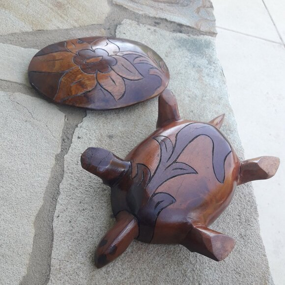 Wooden Turtle Box Carved Wood Souvenir from Travels Wood Carving Boxes Animal - Picture 16 of 16
